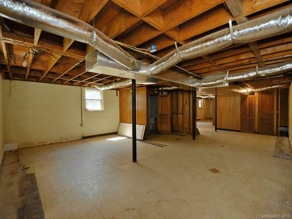 141 Windham Way - Photo 17