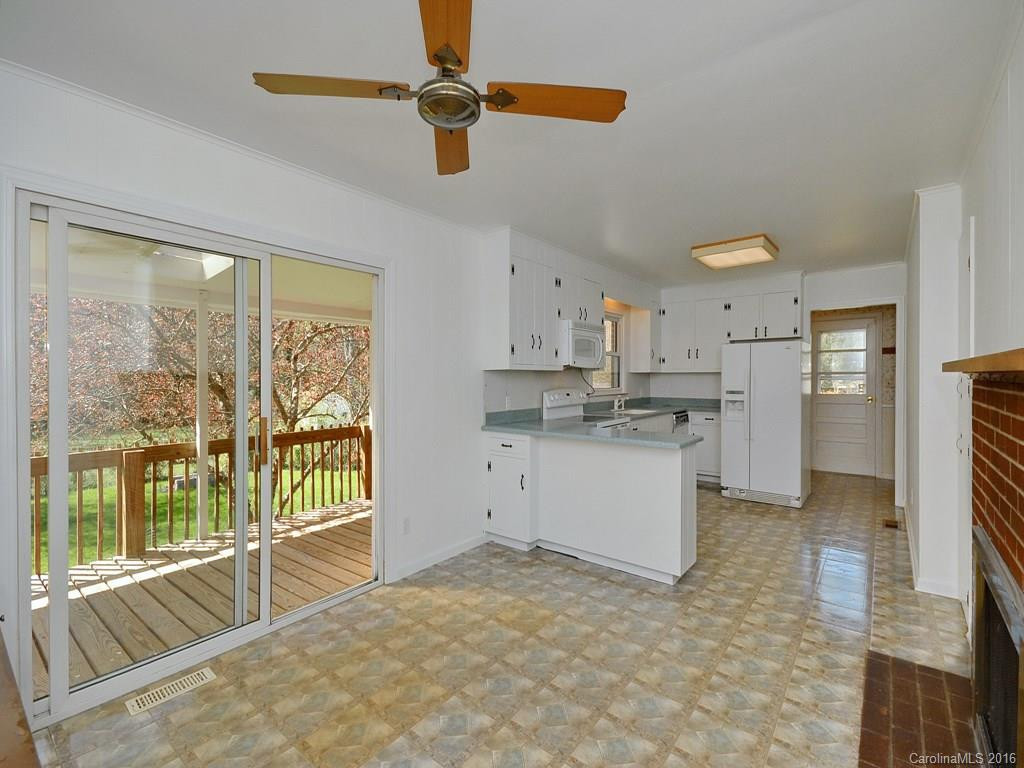 141 Windham Way - Photo 6