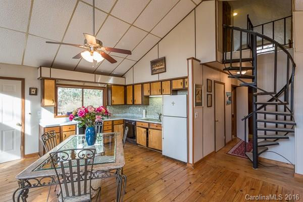 970 Holly Road - Photo 6