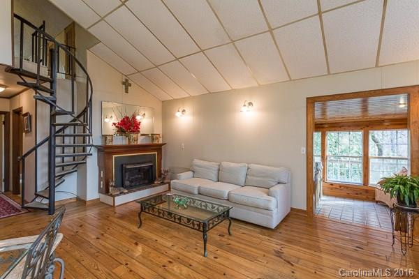 970 Holly Road - Photo 7