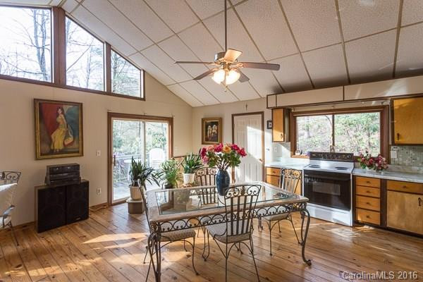 970 Holly Road - Photo 9