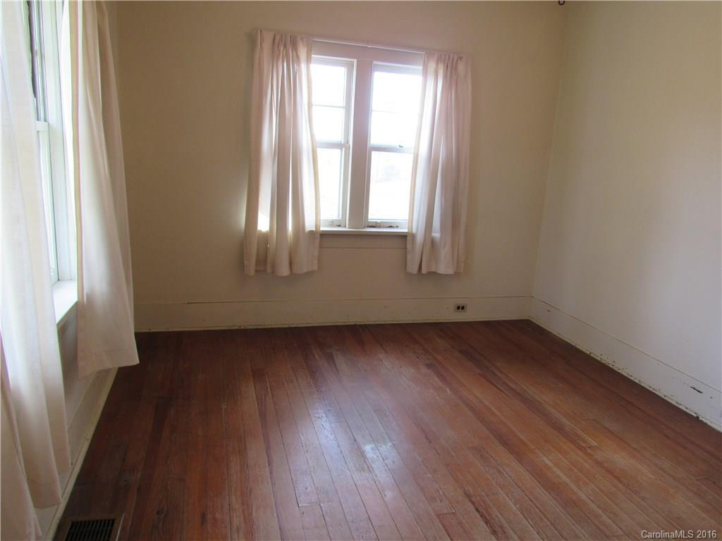 336 Deaverview Road - Photo 5