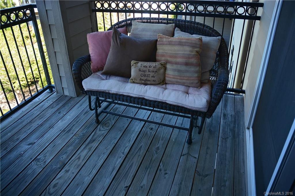 181 Brickton Village Circle #303 - Photo 9
