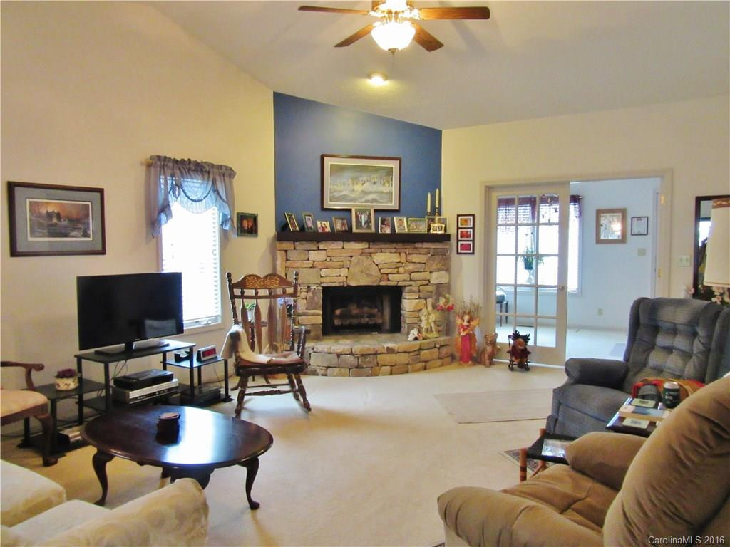 4 Country Meadows Lane #4 - Photo 2