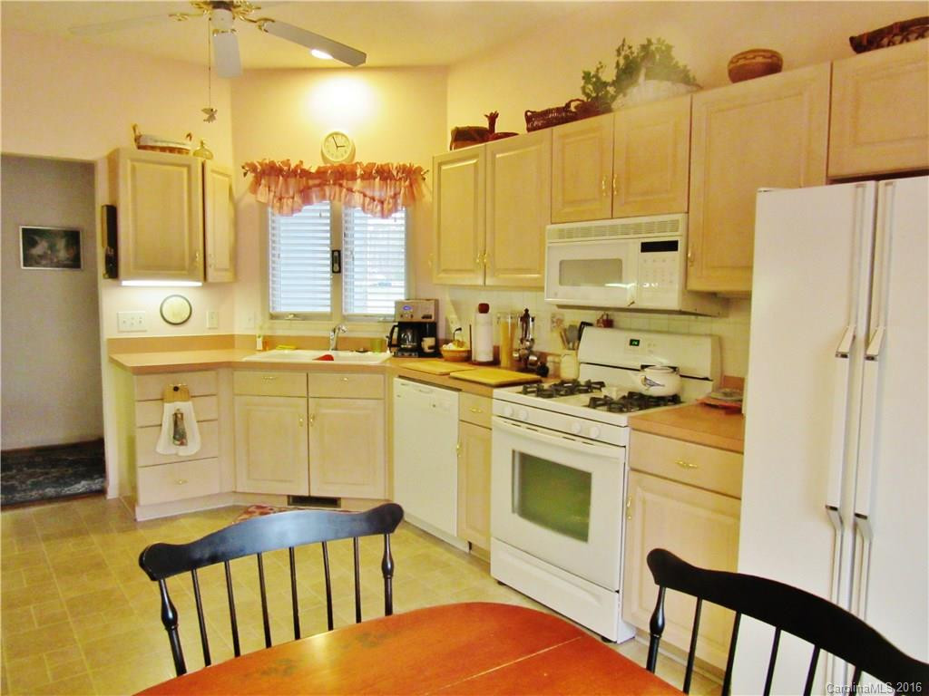 4 Country Meadows Lane #4 - Photo 11
