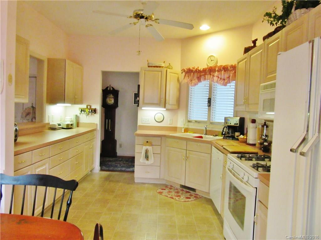 4 Country Meadows Lane #4 - Photo 7