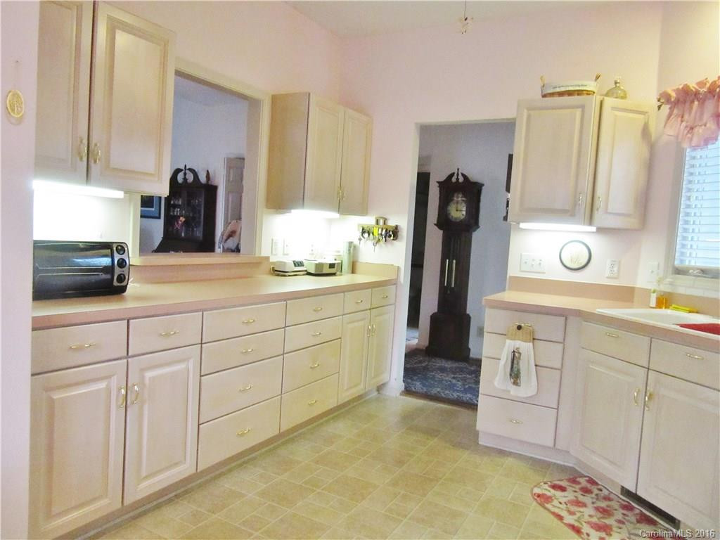 4 Country Meadows Lane #4 - Photo 8