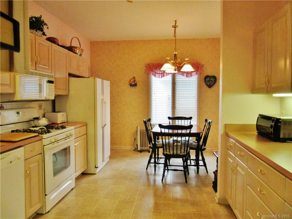 4 Country Meadows Lane #4 - Photo 10
