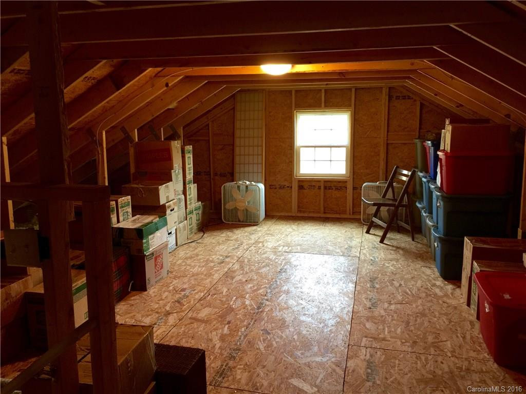 128 Waycaster Road - Photo 15