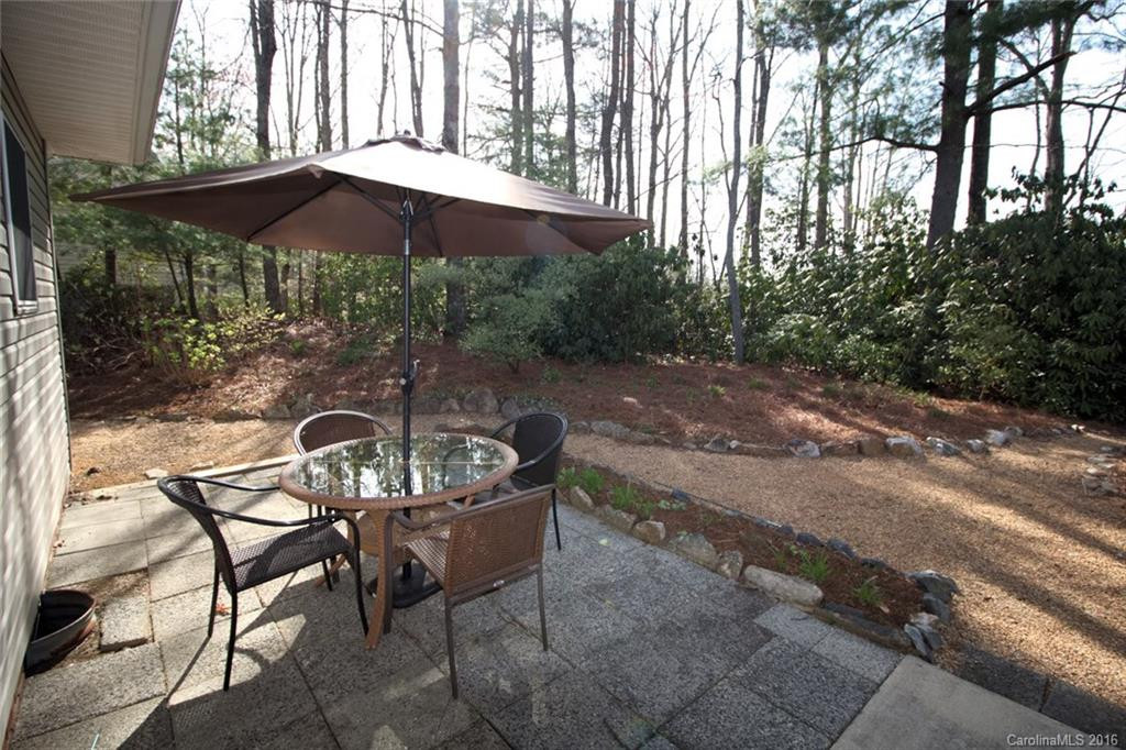 306 Croydon Drive - Photo 22