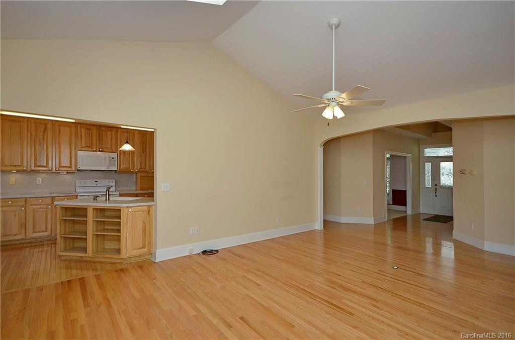 152 Coldstream Way #1018 - Photo 8