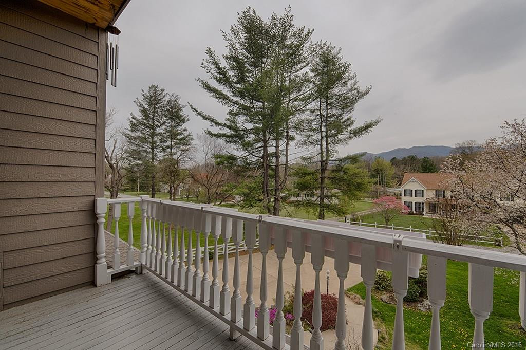 128 Timothy Lane - Photo 13