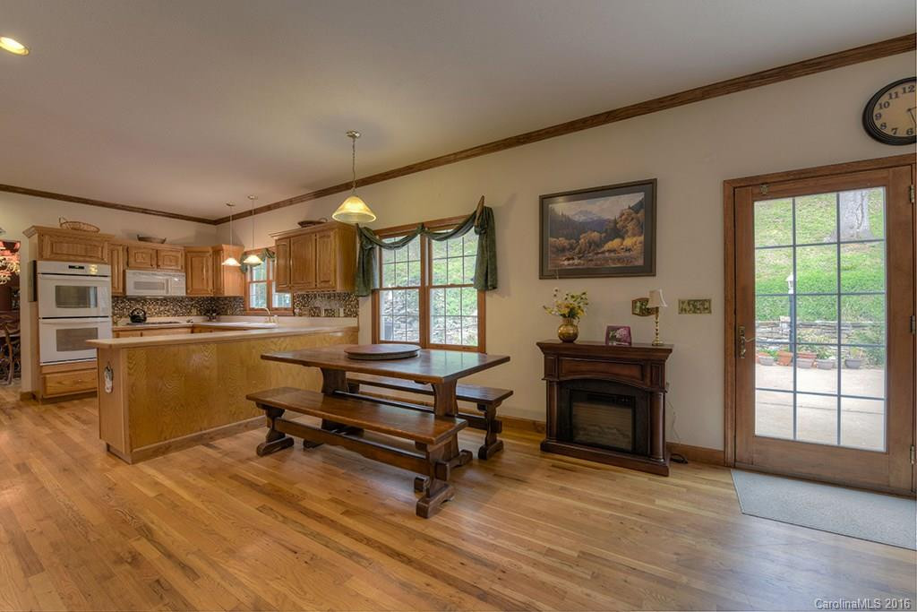 128 Timothy Lane - Photo 7