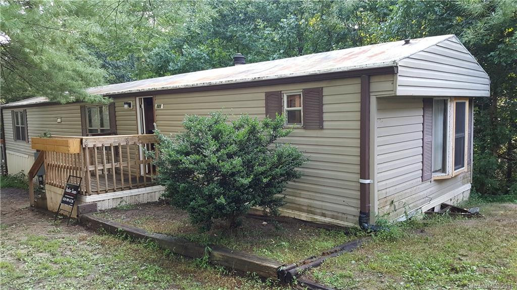 121 Laurel Loop