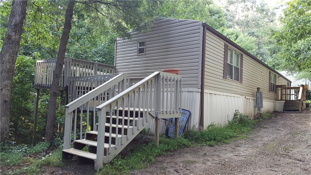 121 Laurel Loop - Photo 2