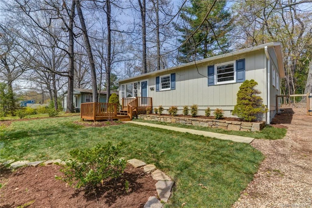 49 Harris Avenue #220