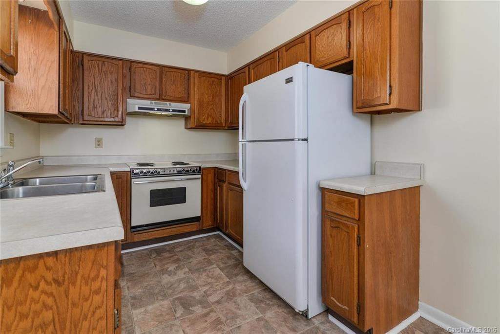 49 Harris Avenue #220 - Photo 11