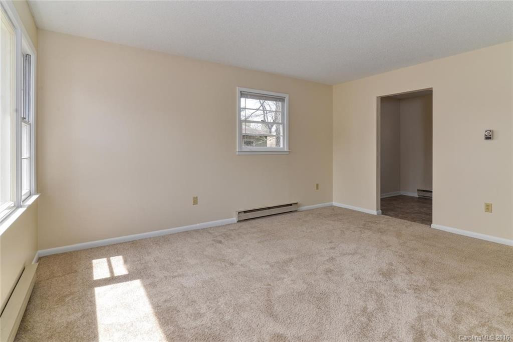 49 Harris Avenue #220 - Photo 9
