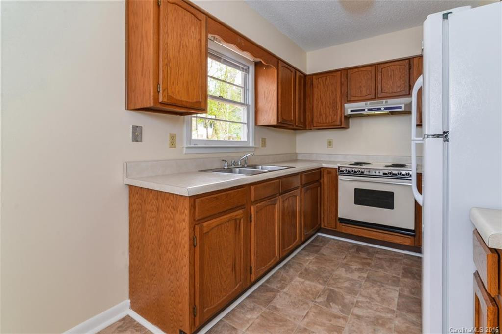 49 Harris Avenue #220 - Photo 10