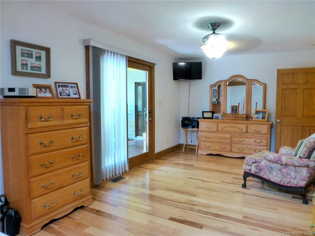 75 Bittersweet Lane - Photo 13