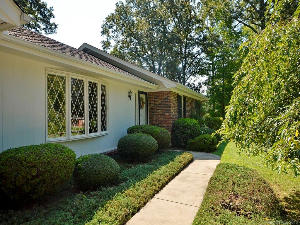 144 Ridge Road - Photo 2