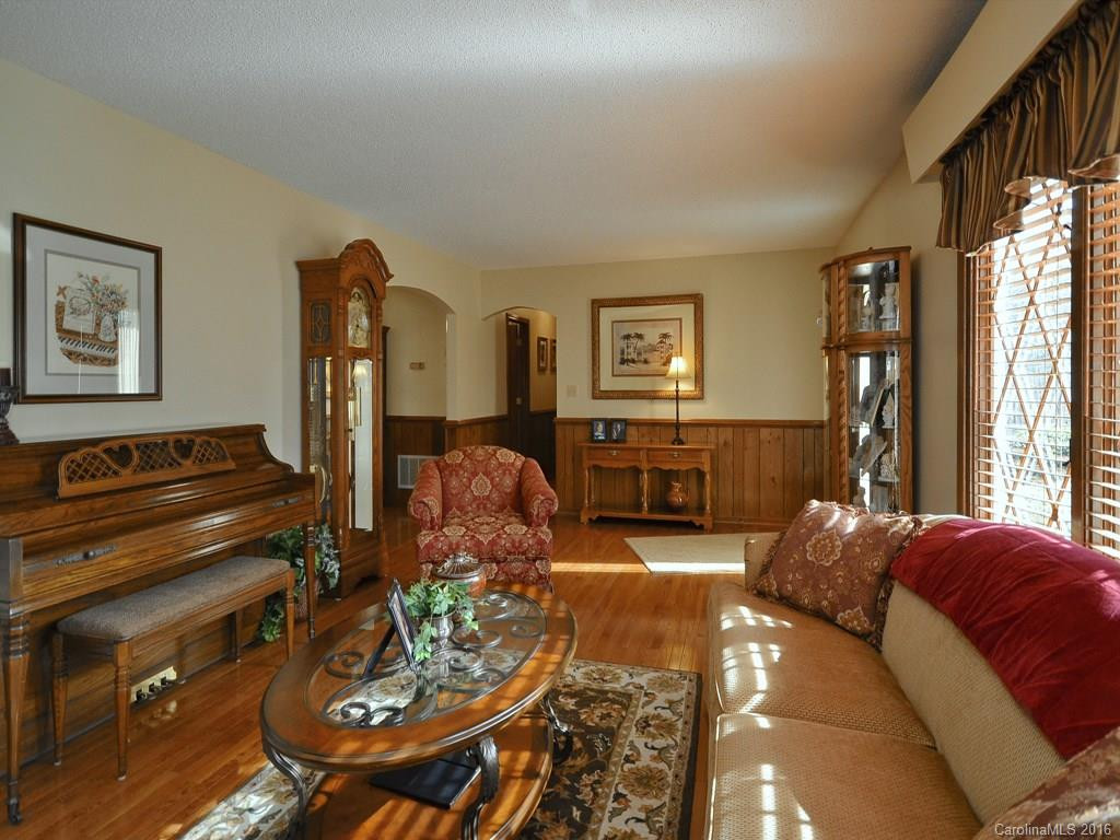 144 Ridge Road - Photo 4