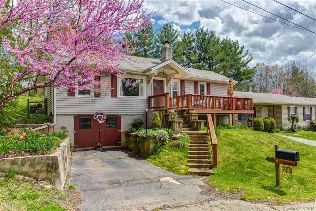 24 Hubbard Avenue - Photo 2
