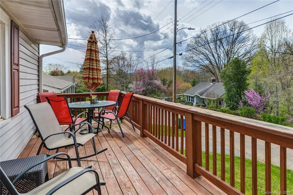 24 Hubbard Avenue - Photo 4