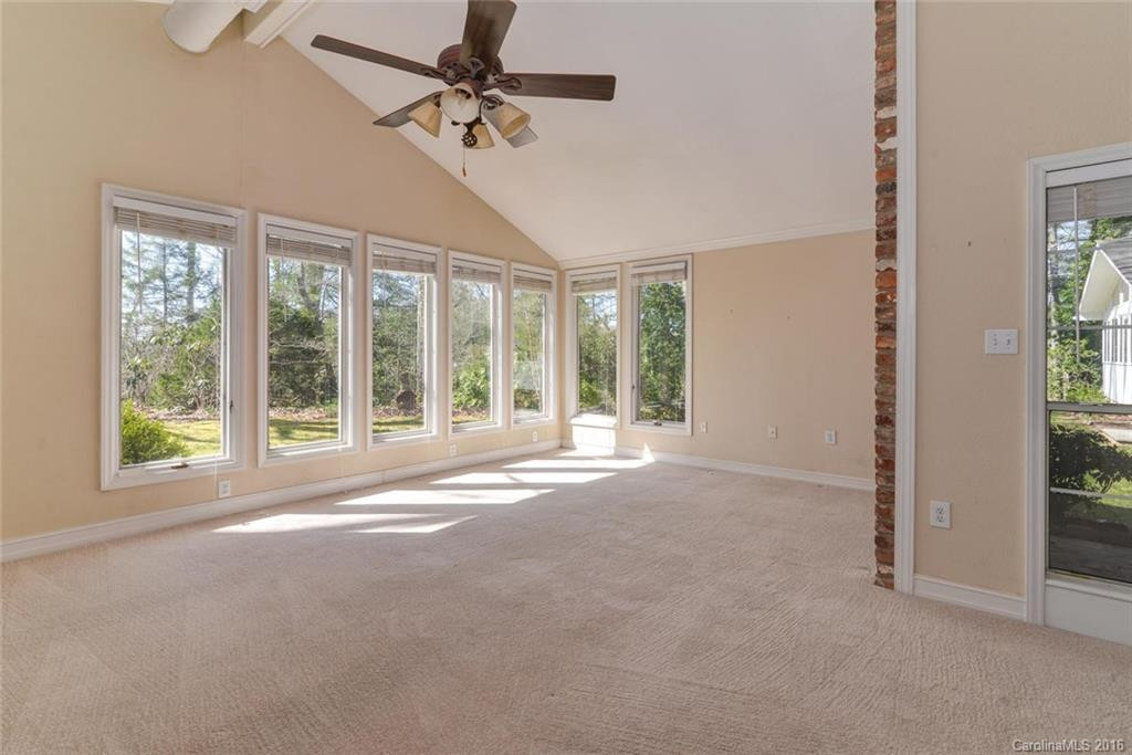 221 Plains Drive - Photo 11