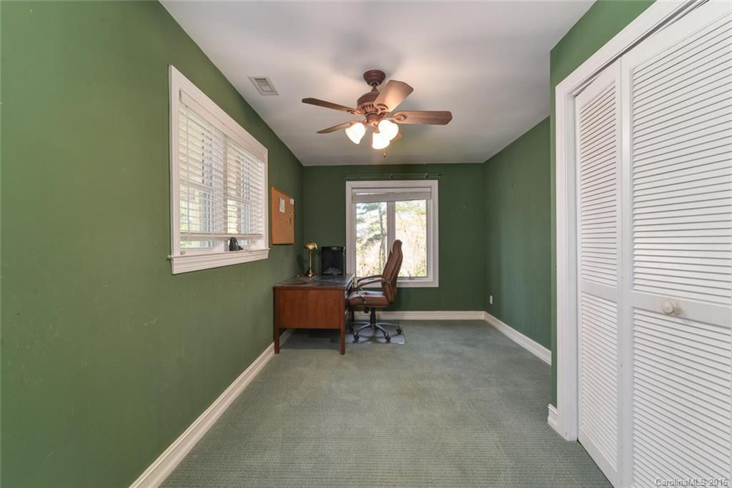 221 Plains Drive - Photo 7