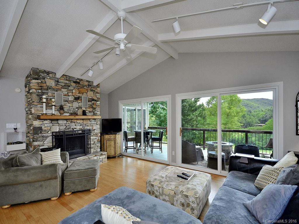 26 Ives Farm Lane - Photo 2