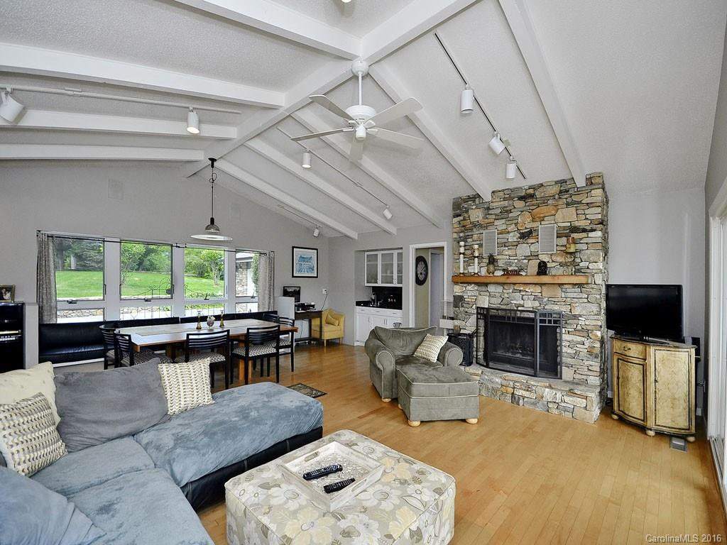 26 Ives Farm Lane - Photo 3