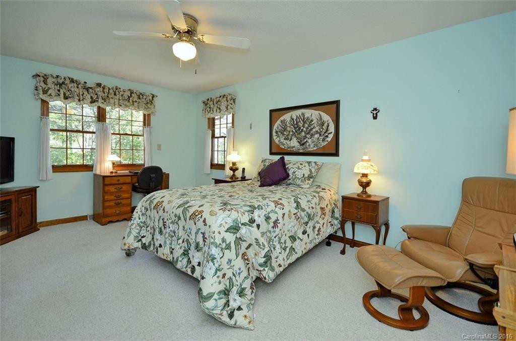 746 Deerlake Road - Photo 14