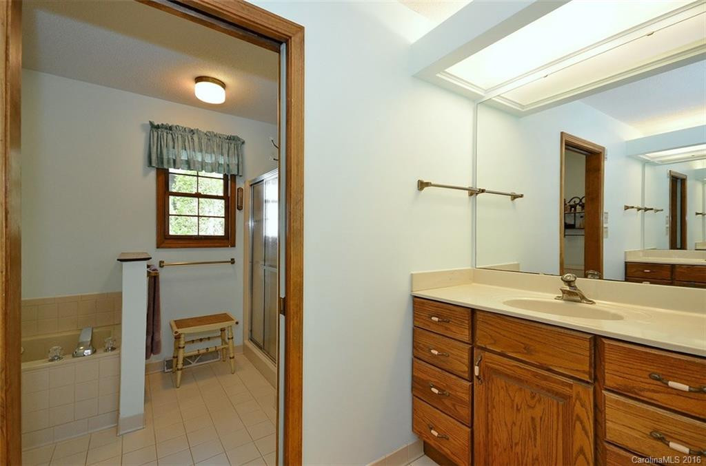 746 Deerlake Road - Photo 15