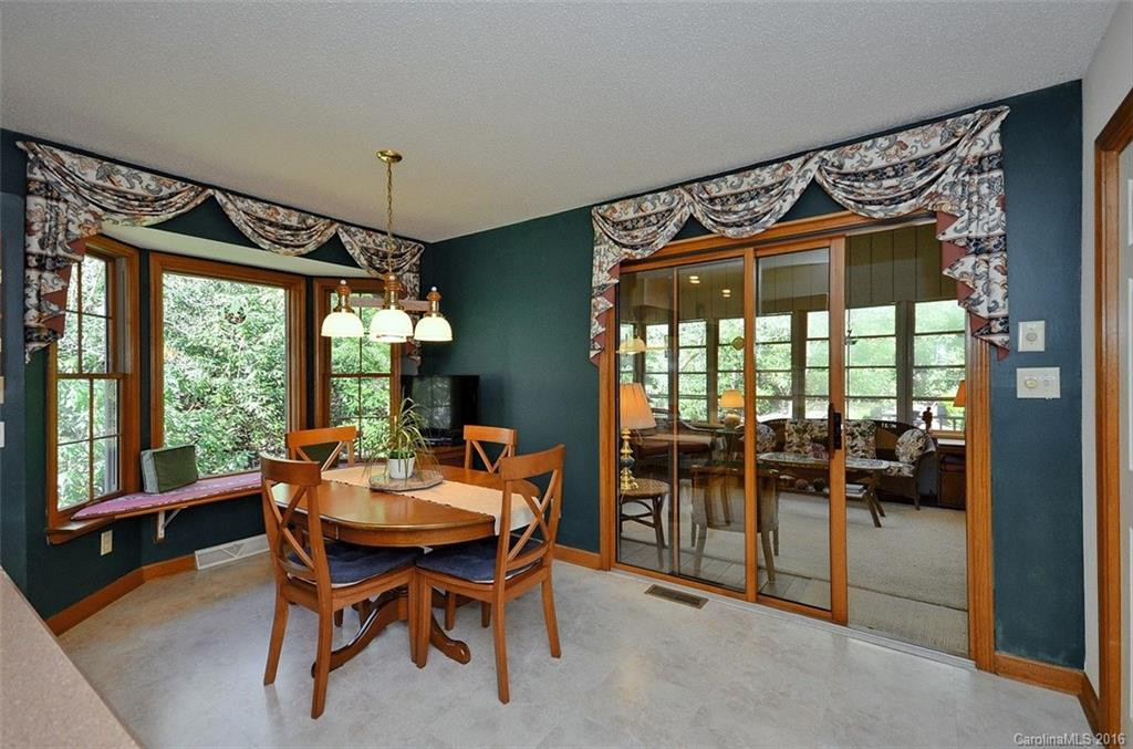 746 Deerlake Road - Photo 9