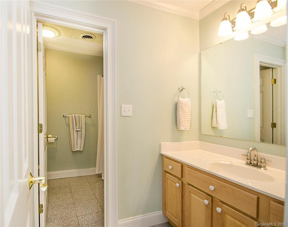 216 Crowfields Drive #E4 - Photo 12