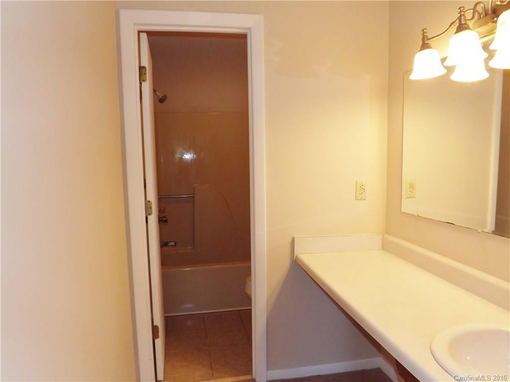 38 Mandolin Place #8 - Photo 11