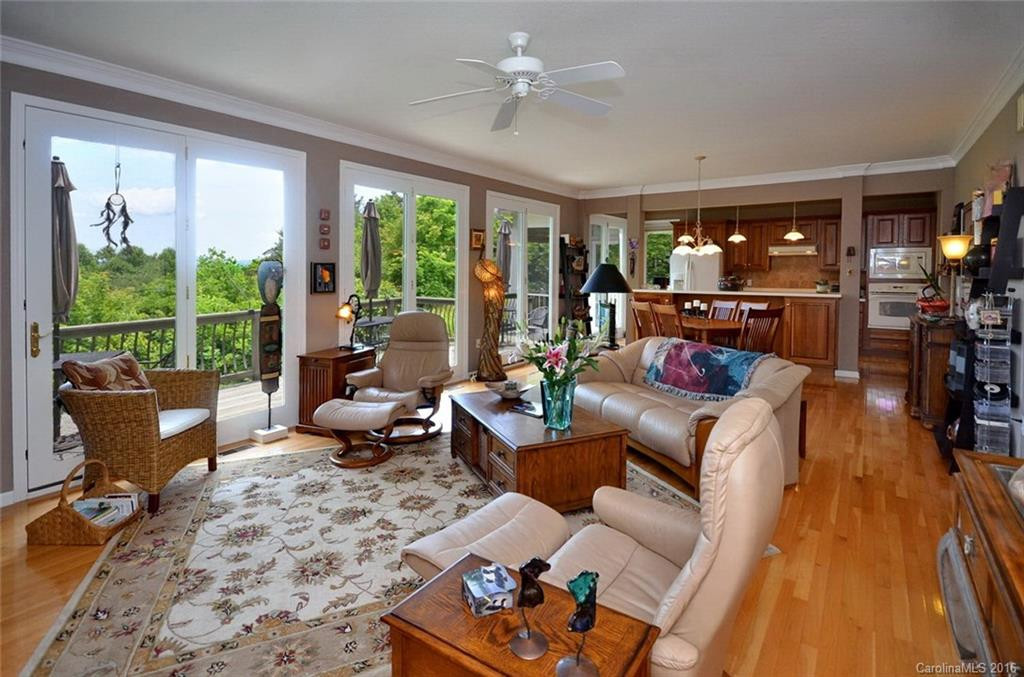 169 Gateway Drive - Photo 7