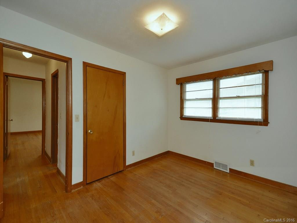 279 Curtis Creek Road - Photo 10