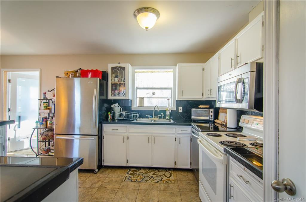 1624 Brickyard Road - Photo 6