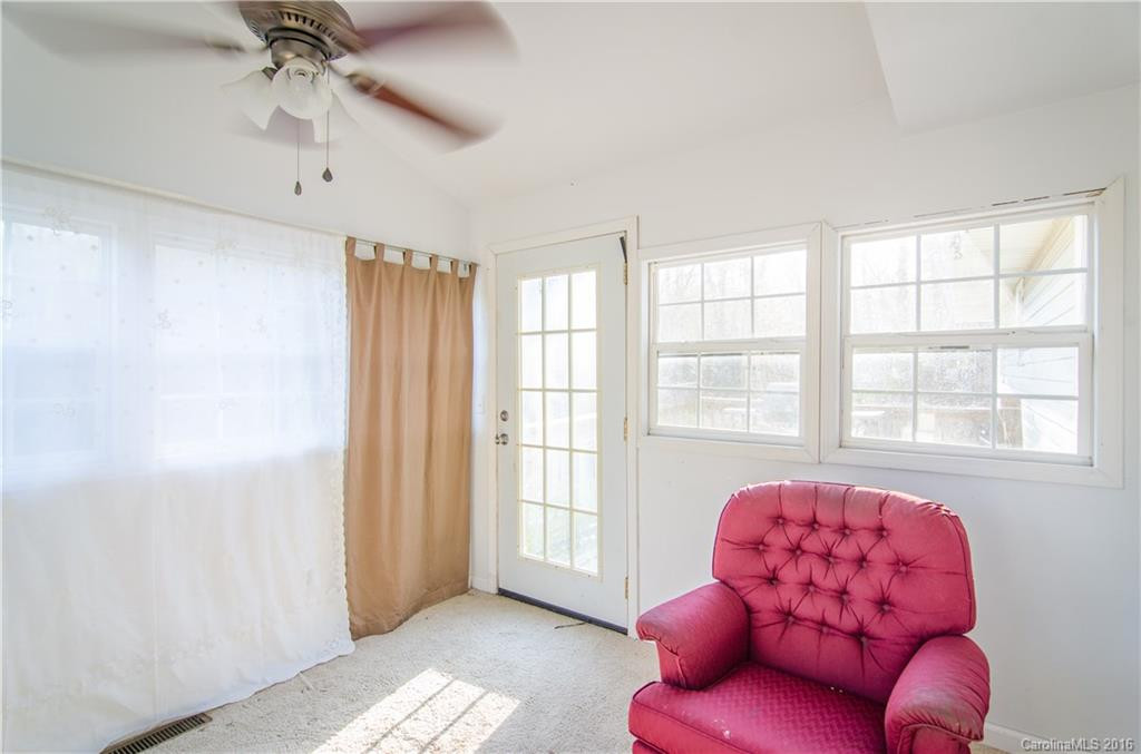 1624 Brickyard Road - Photo 9