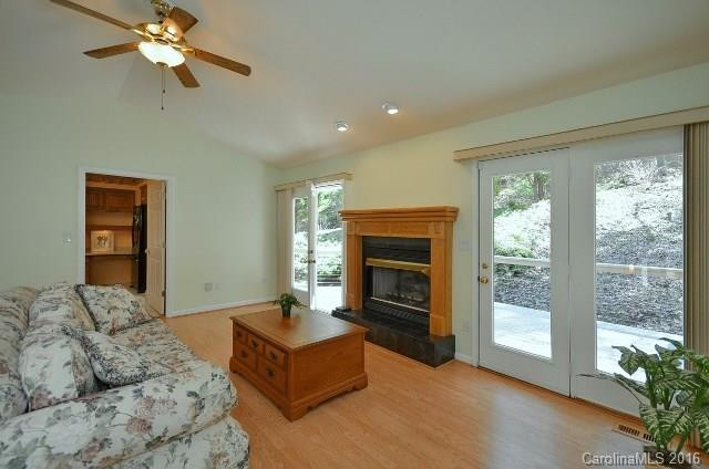 36 Timbertop Lane - Photo 4