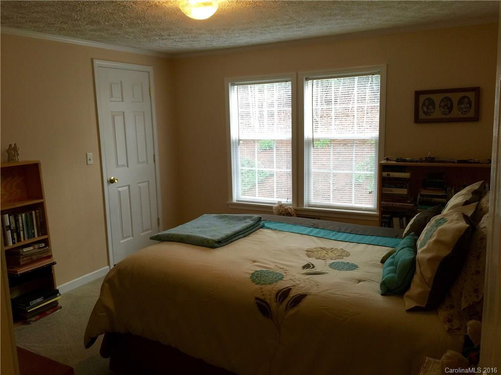 98 Liberty Drive - Photo 14
