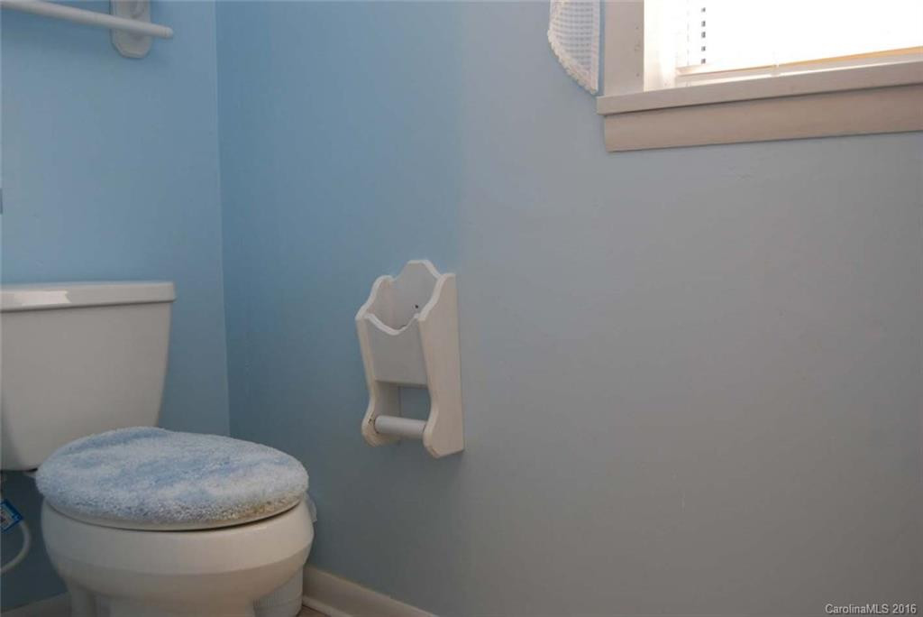 161 Wilson Drive - Photo 5