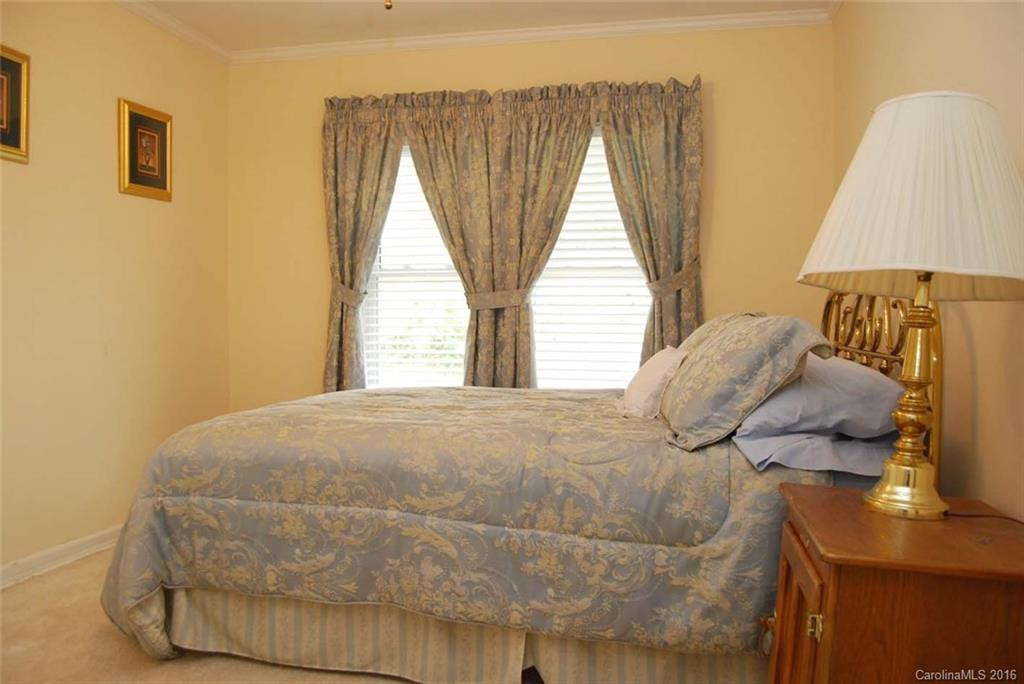 161 Wilson Drive - Photo 6