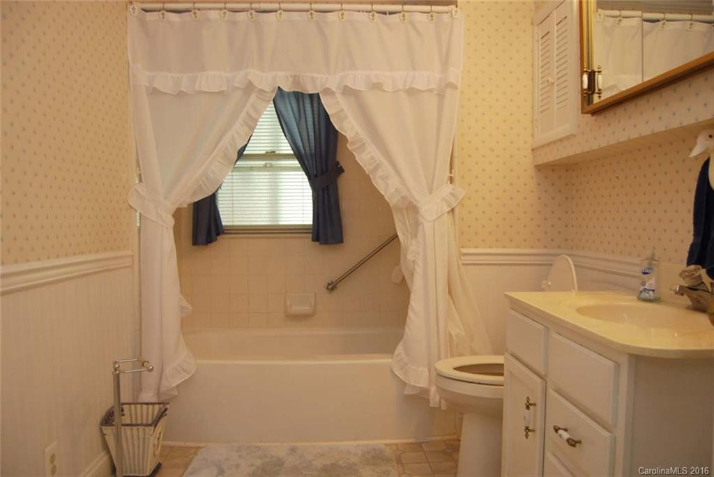 161 Wilson Drive - Photo 7
