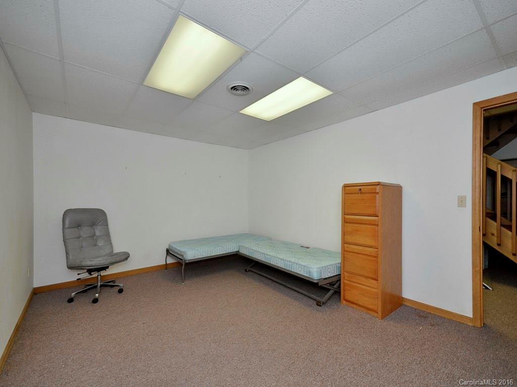 215 Sondley Drive - Photo 20