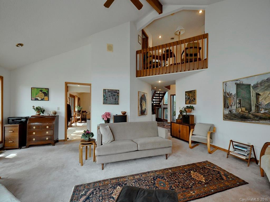 215 Sondley Drive - Photo 5