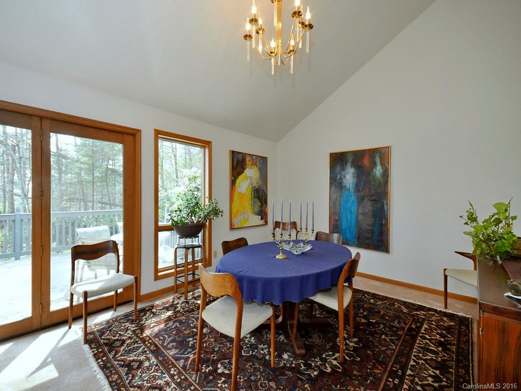 215 Sondley Drive - Photo 9