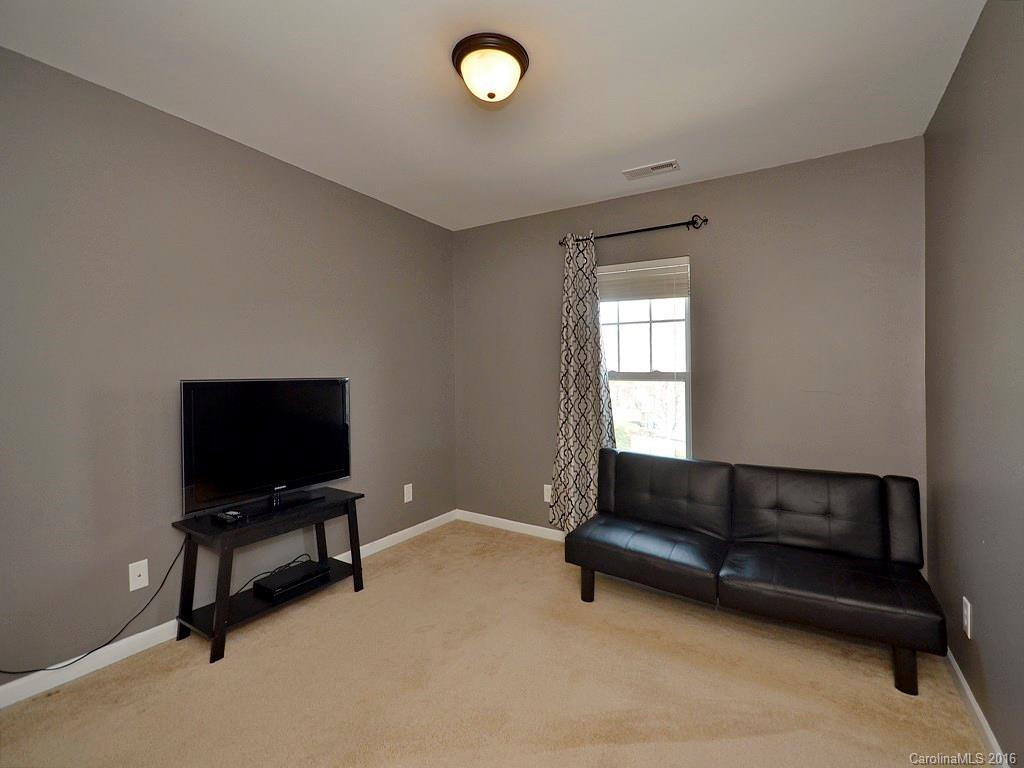 44 Torrington Avenue #F34 - Photo 13